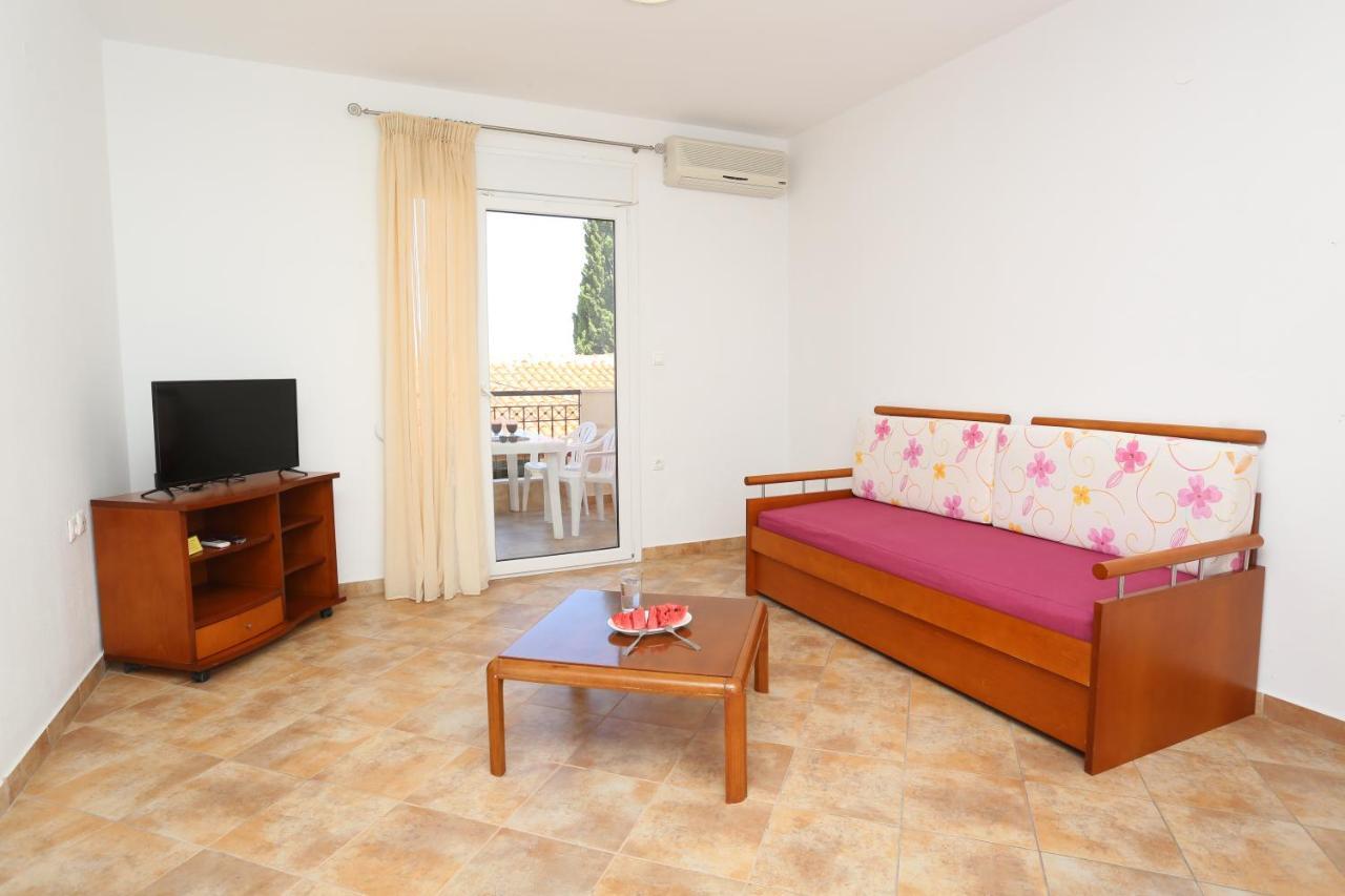 Palia Platia Apartments Πευκοχώρι Εξωτερικό φωτογραφία